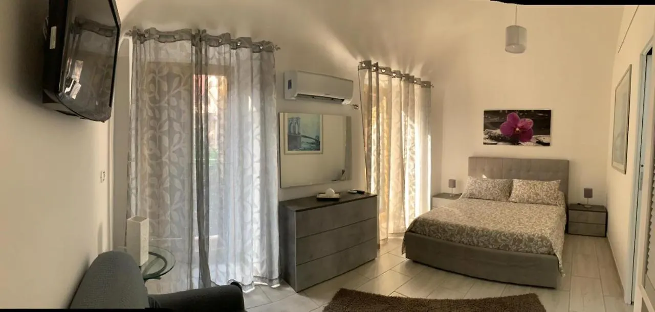 Munterahouse Apartment Catania 0*,  Italy